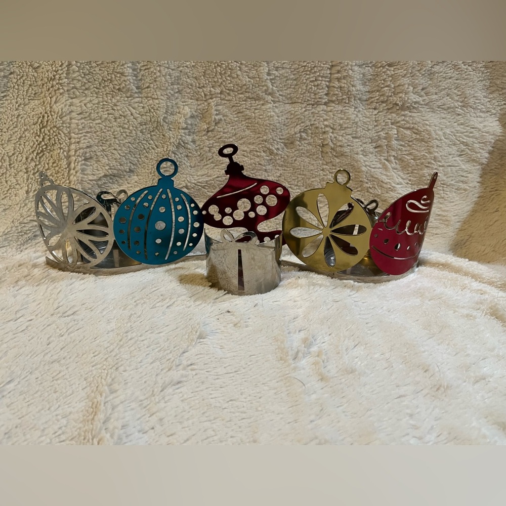 Bath & Body Works Christmas Ornament Design Tealight Candle Holder Multicolor